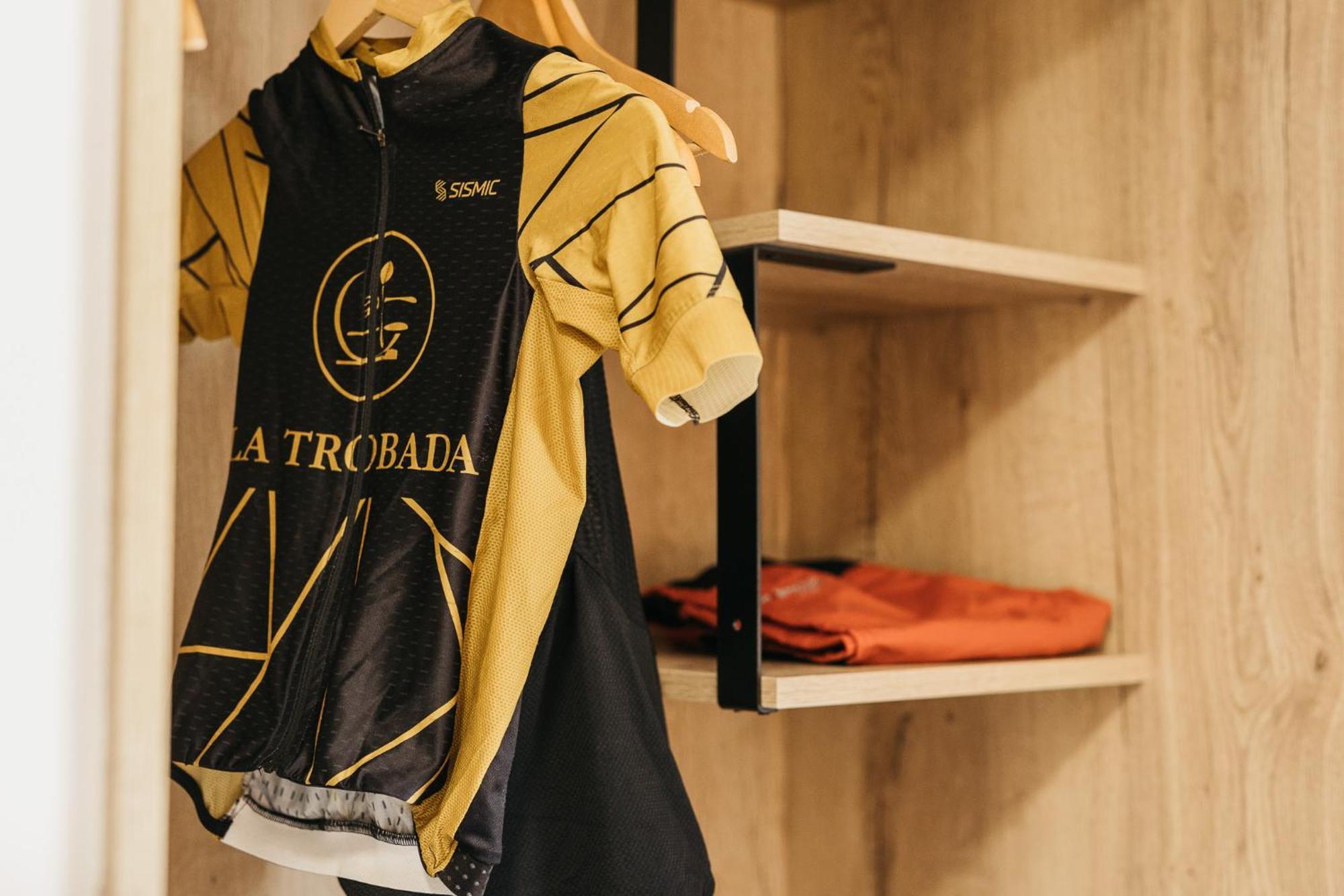 La Trobada Hotel Sport ريبول المظهر الخارجي الصورة