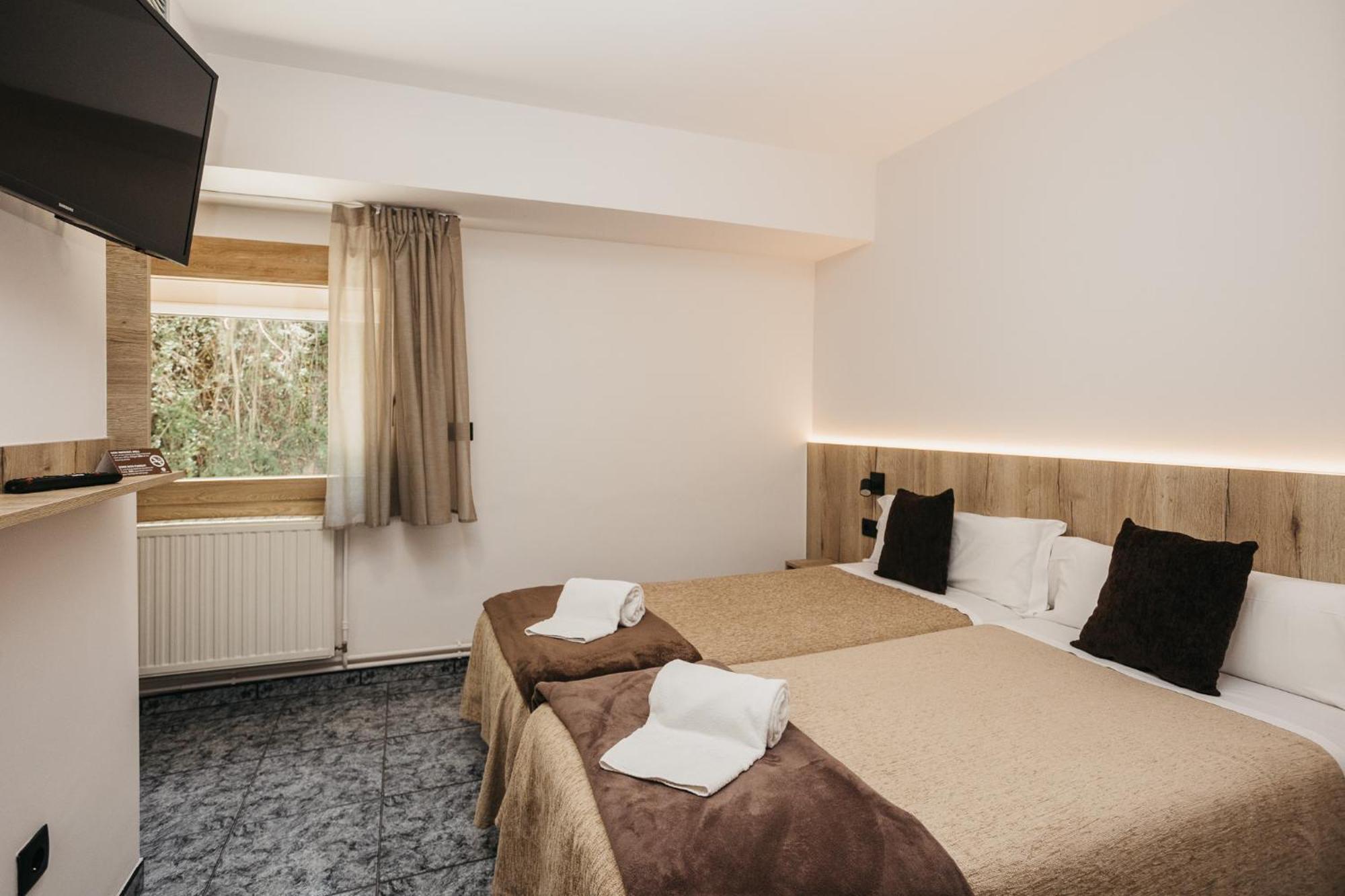 La Trobada Hotel Sport ريبول المظهر الخارجي الصورة